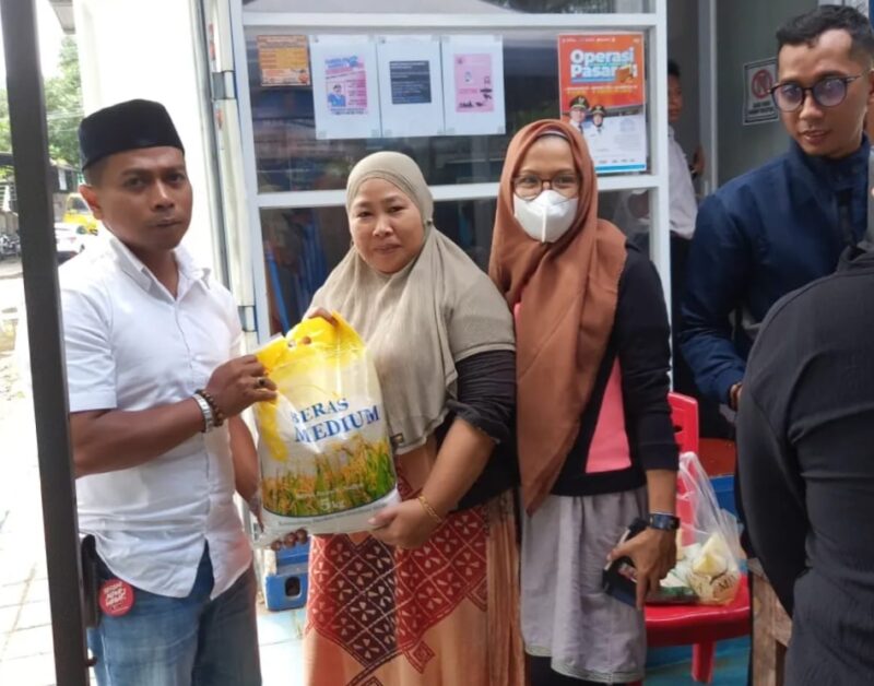 Operasi Pasar di Kontainer, Barang Habis Terjual Dalam Waktu Singkat